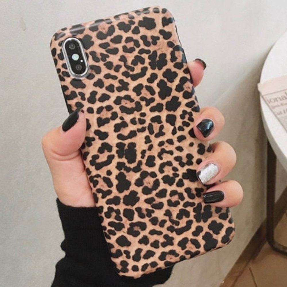 iPhone XR Leopard Cheetah Case Cover